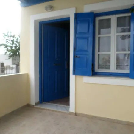 Santorious * Megalochori (Santorini)